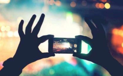 我想拍视频赚钱应该怎么做呢？配图