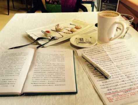 想通过写文码字赚钱容易么？有哪些具体的方法？