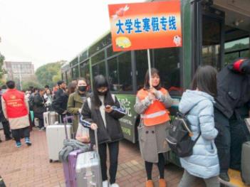 大学生寒假打工赚钱靠谱么？大学生要不要寒假打工，聊聊我的经历